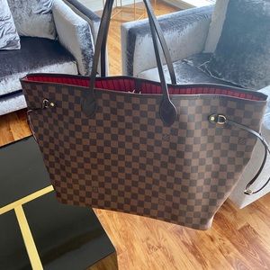 🚫🚫❌SOLD❌🚫Authentic Louis Vuitton neverfull bag